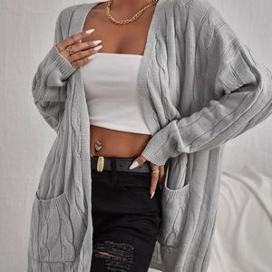 Dual pocket cardigan